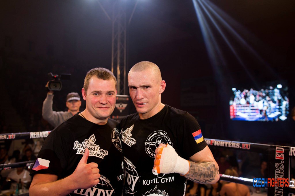 12185368_970222443026128_8397775786666123495_o